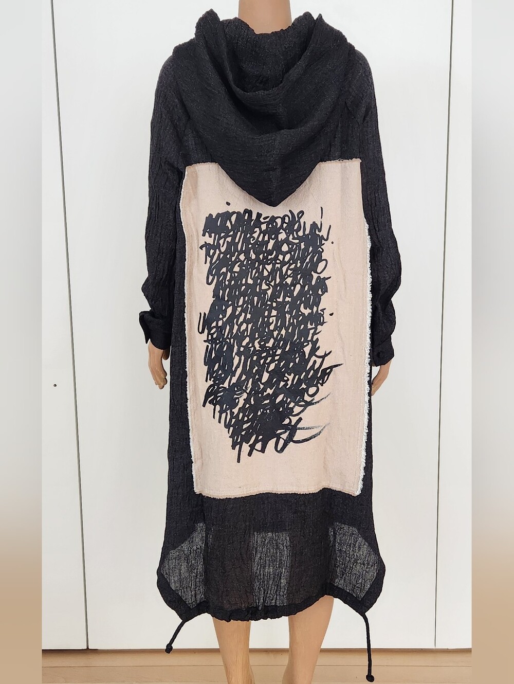 Heather Black Hooded Gauze Dress With Printed Panels - Picture 9 of 12